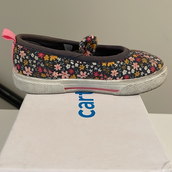 Carter’s Floral Print Sneakers - Picture 7 of 12